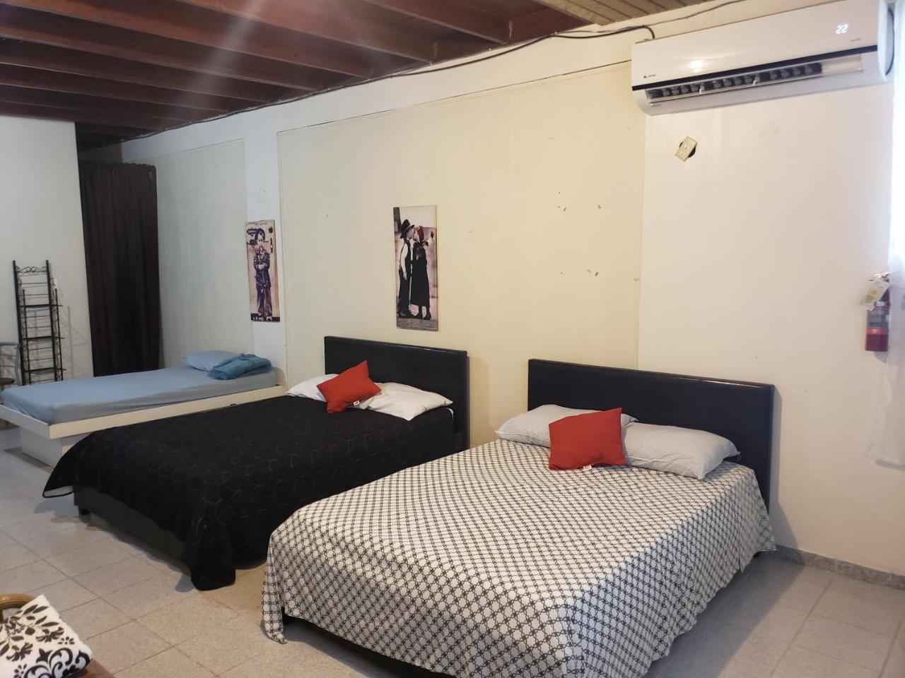 Jardin Del Mar Guesthouse Hatillo Exterior photo